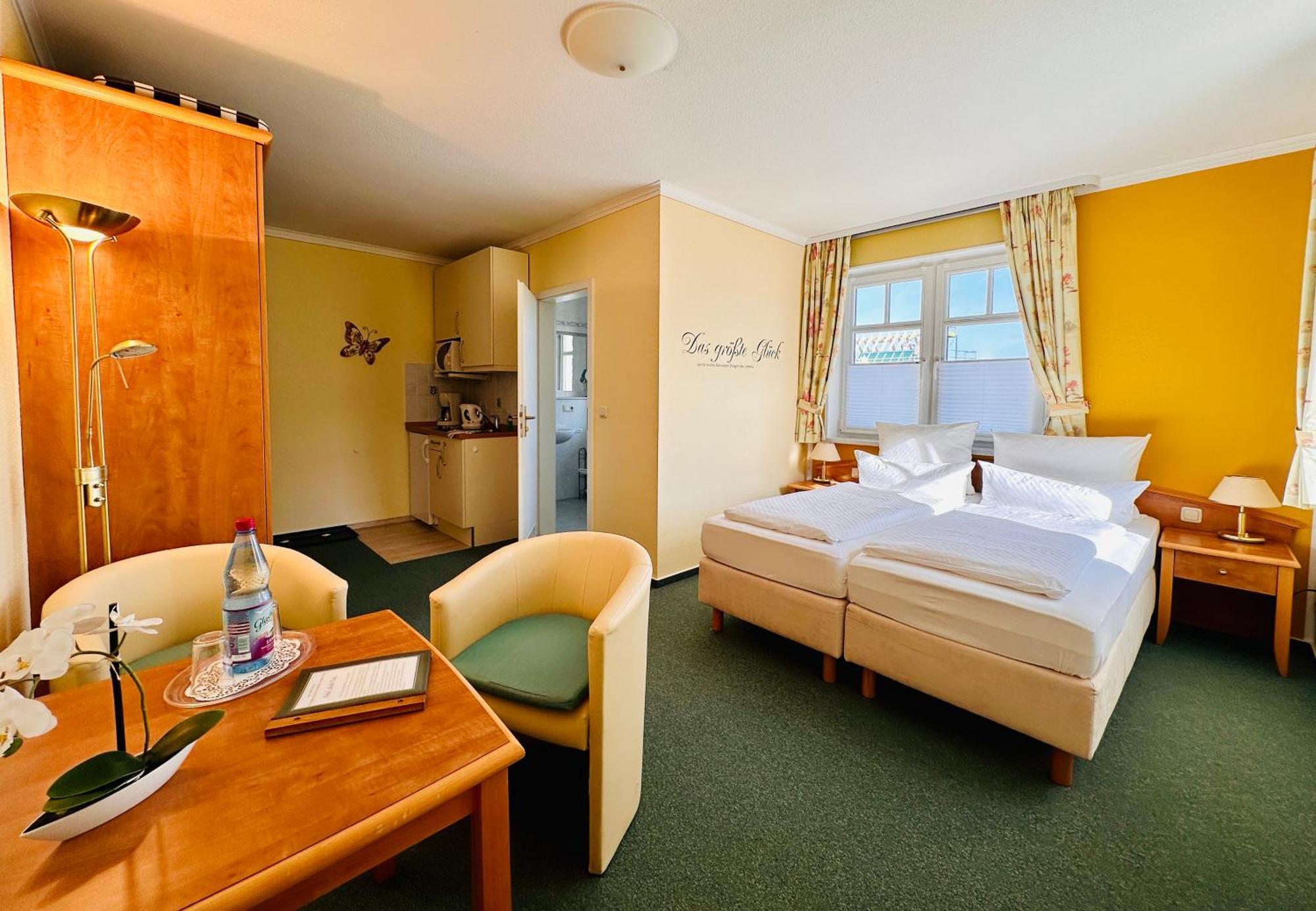 Hotel Gode Tied Zingst Exterior photo